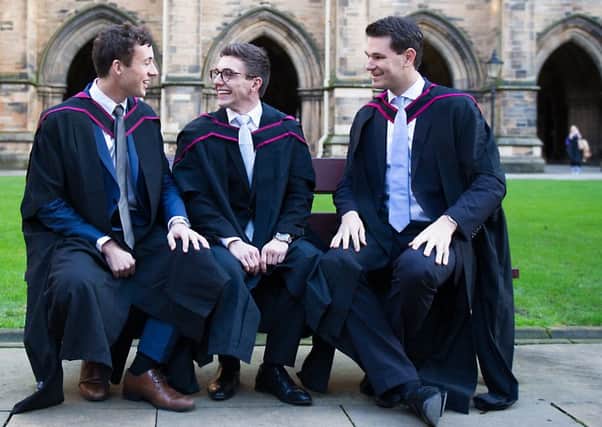 Students from the Universtiy of Glasgow will now be allowed to graduate despite non-tuition debt