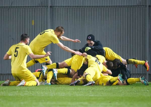 Bonnyrigg Rose celebrate Adam Nelson's winner against Dumbarton in the Scottish Cup. Picture: Robert Perry