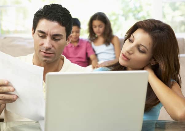 Parents going through their financial. Picture: PA Photo/thinkstockphotos.