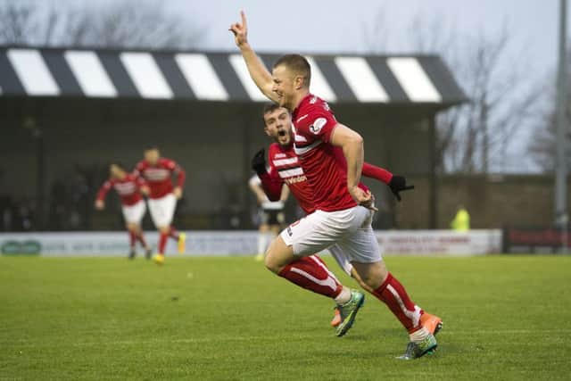 Dunfermline's Andy Geggan celebrates his goal. Picture: Ross Parker/SNS