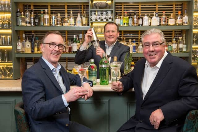 Sandy Kennedy, Paul Reynolds, Mark Baird at Gin 71C