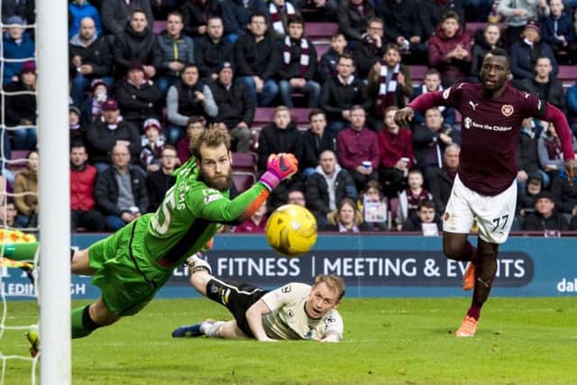 Isma Goncalves passes up another chance in Hearts' disappointing draw with Inverness CT. Picture: SNS/