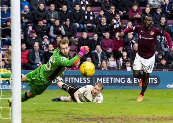 Isma Goncalves passes up another chance in Hearts' disappointing draw with Inverness CT. Picture: SNS/