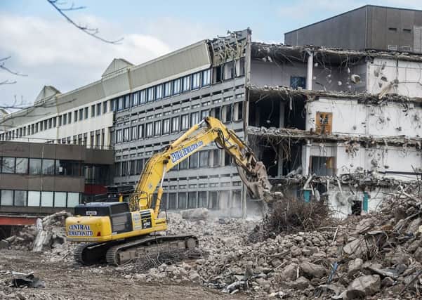 The National Savings Bank at 150 Boydstone Road being demolished. Picture: John Devlin.