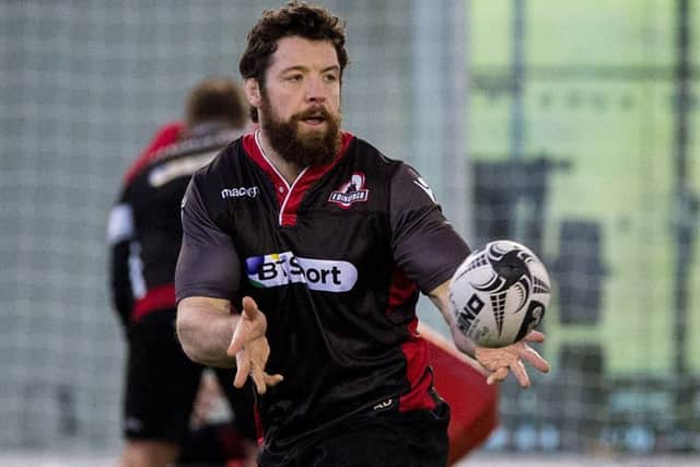 Fit-again Alasdair Dickinson will make a timely return for Edinburgh tonight against the high-flying Ospreys. Picture: SNS/SRU