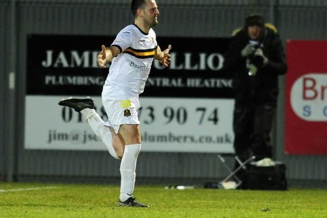 Garry Fleming rolled  in the fourth. Picture Michael Gillen.