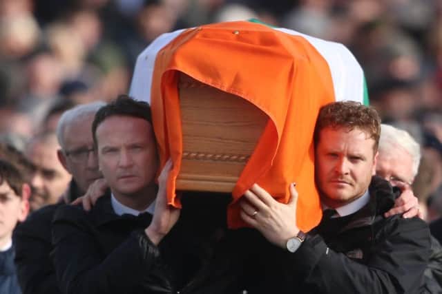 The sons of Northern Ireland's former deputy first minister and ex-IRA commander Martin McGuinness  carry his coffin to his home in Londonderry (Niall Carson/PA Wire)