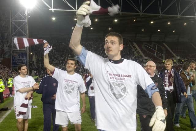 03/05/06 SPL
HEARTS v ABERDEEN (1-0)
TYNECASTLE - EDINBURGHplayers celebrate getting to the Champions League. Picture: SNS.