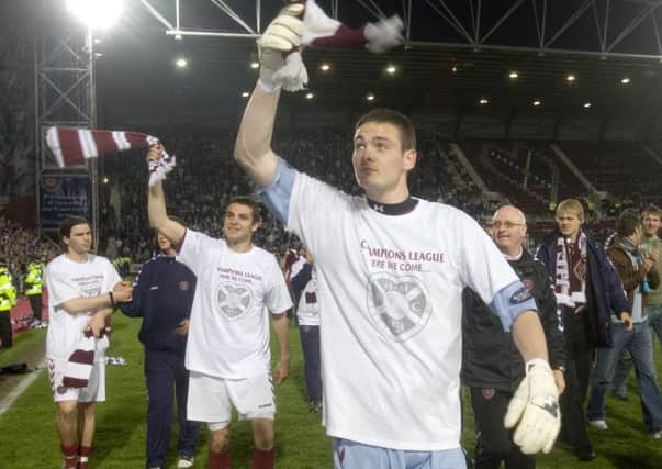 03/05/06 SPL
HEARTS v ABERDEEN (1-0)
TYNECASTLE - EDINBURGHplayers celebrate getting to the Champions League. Picture: SNS.