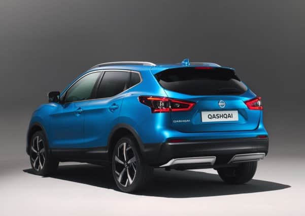 The 1.6 petrol engine in the Nissan Qashqai N-Connecta is smooth and responsive and reasonably economical, with brisk acceleration.
