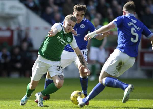 Neil Lennon would like Hibs striker Jason Cummings to follow the example of Scott Brown rather than Garry OConnor or Derek Riordan.