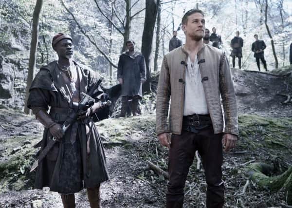 Djimon Hounsou and Charlie Hunnam in the disappointing King Arthur : The Legend of The Sword