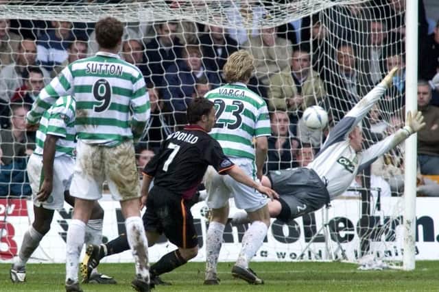 Scott McDonald equalises for Motherwell as the championship slips away from Celtic in 2005. Picture: SNS