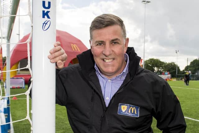 Mark McGhee beat England in 1984 shortly after winning the Scottish Cup and is hoping Scotland's Celtic players can do the same.