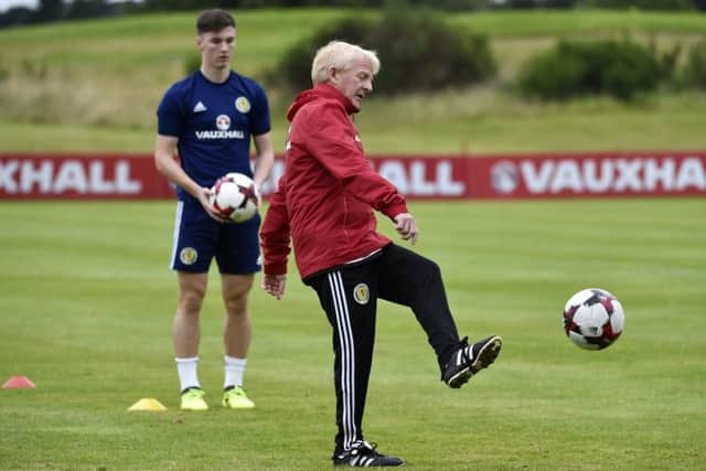 Gordon Strachan trains with his Scotland squad ahead of the clash with Malta. Picture: SNS.