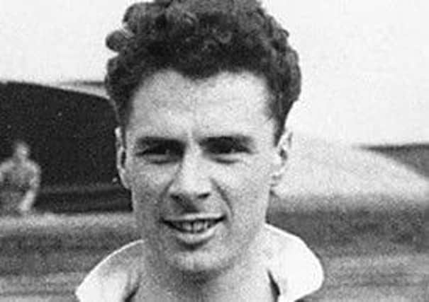 Former Scotland football internationalist Bert McCann has died at the age of 84