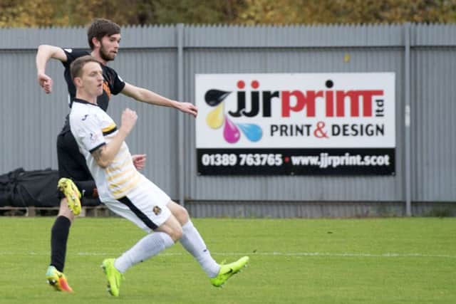 Dundee Utd's Sam Stanton scores to make it 2-0. Picture: SNS/Gary Hutchison