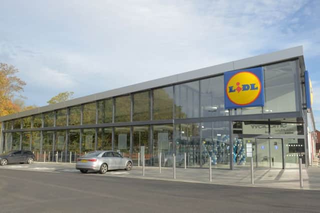 Lidl and Aldi increased their sales in the last three months of 2017