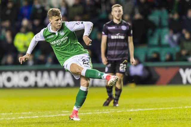 Florian Kamberi nets the opener on his Hibs debut. Picture: SNS