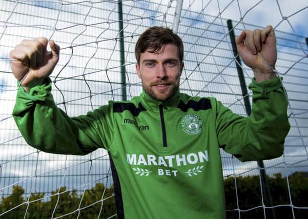 Lewis Stevenson takes some time out from preparing for this afternoons Premiership match against Kilmarnock. Picture: SNS.