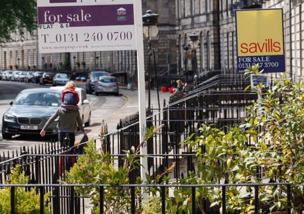 Picture Toby Williams 07920841392. For Sale signs can be seen on Abercromby Place, Edinburgh, as new figures show the Edinburgh Property market more bouyant than the London one.