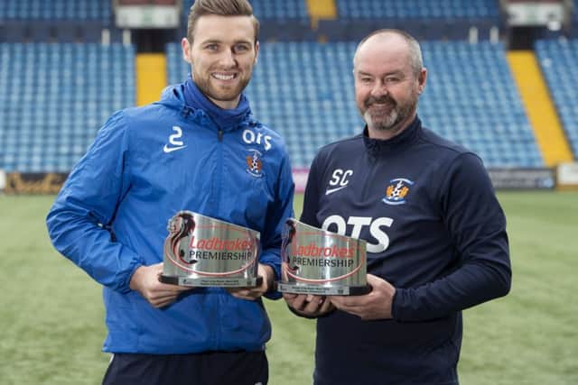 Stephen ODonnell and Steve Clarke show off their SPFL awards. Picture: SNS.