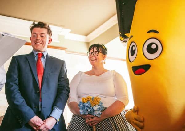 Two foodies have tied the knot at an extravagant macaroni cheese themed wedding. Picture: SWNS
