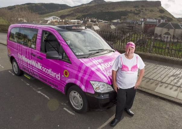 Derek Knox and his Tartan Taxi supporting the Walk the Walk.
Picture: Ian Rutherford