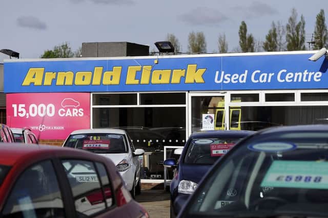 19-05-2015. Picture Michael Gillen. GRANGEMOUTH, Arnold Clark garage, Beancross Road. Used car sales forecourt. Complaints from residents over various issues.