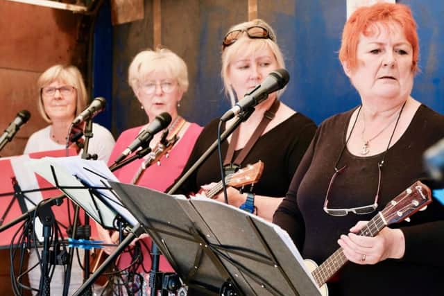 Bute Ukulele Band.