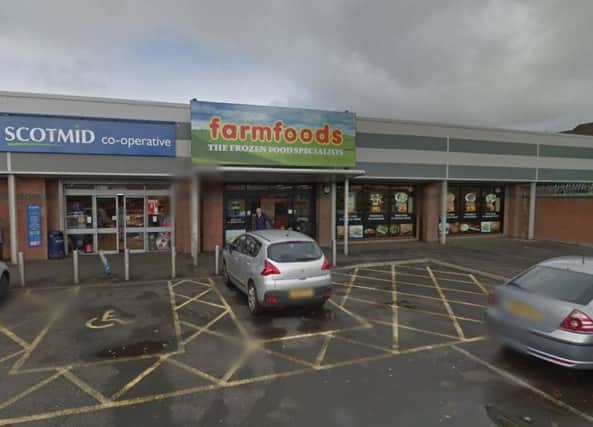 The man targeted a Farmfoods supermarket in the east of Glasgow.
