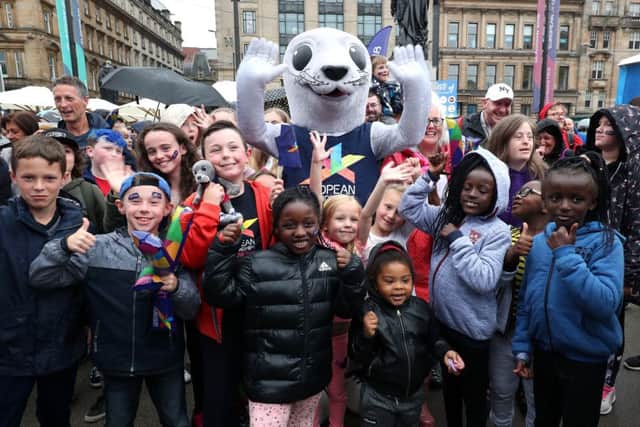 Glasgow 2018 mascot Bonnie the seal with the crowd during the 2018 European Championships Great Big Opening Party at George Square. Picture: Jane Barlow/PA Wire