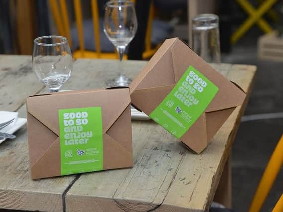 Doggy bags designed to tackle "plate waste".