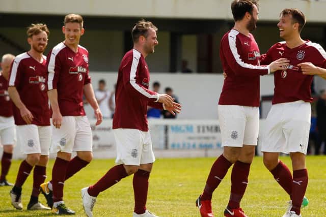 Linlithgow players lining up to congratulate Tommy Coyne on scoring has become a familiar sight at Prestonfield over the years.