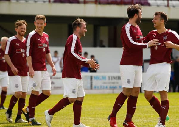 Linlithgow players lining up to congratulate Tommy Coyne on scoring has become a familiar sight at Prestonfield over the years.
