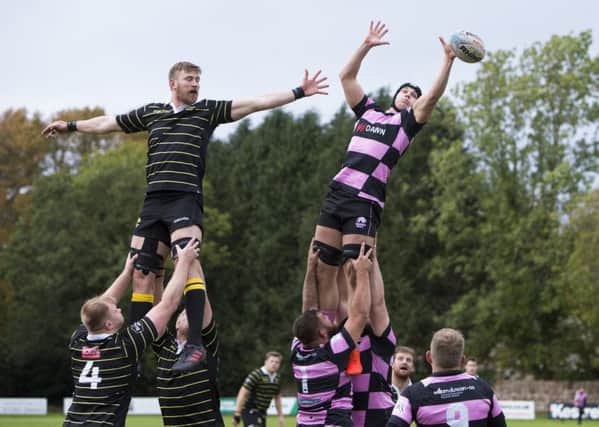 Ayr's Tommy Spinks takes a line out. Pic: SNS/SRU/Bruce White