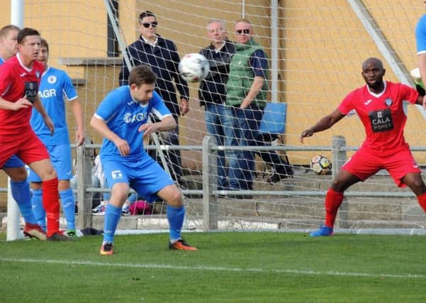 Penicuik on the attack in red Lambert Kateleza and Wayne McIntosh. (picture: Jim Dick)