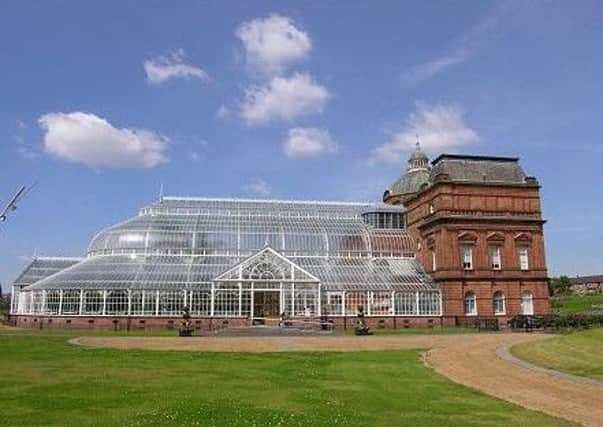 Over 7,000 people have signed a petition in a bid to try and save the Peoples Palace and Winter Gardens from closure.