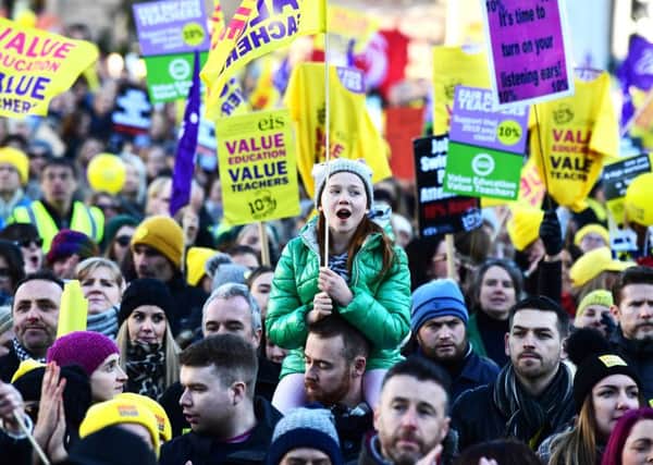 Thousands of teachers march in Glasgow over pay.



 Picture: John Devlin.