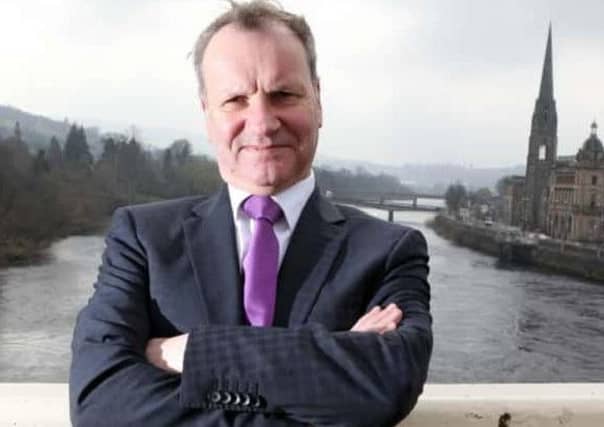 Pete Wishart.