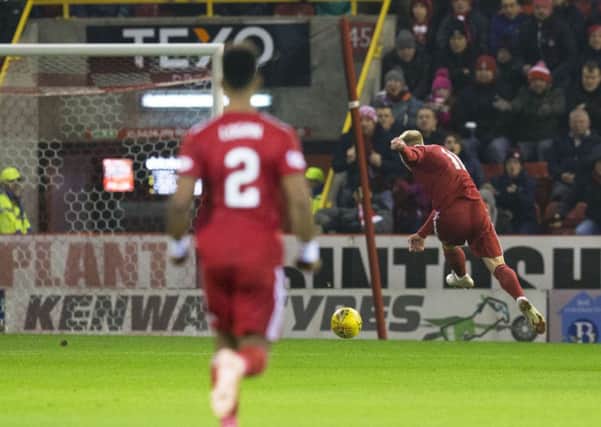 Aberdeen winger Gary Mackay-Steven fires a left-foot shot into the corner of the net for what turned out to be the winner. Picture: SNS