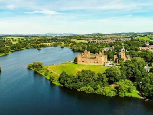 Mary Queen of Scots was born in Linlithgow Palace (Photo: Shutterstock)