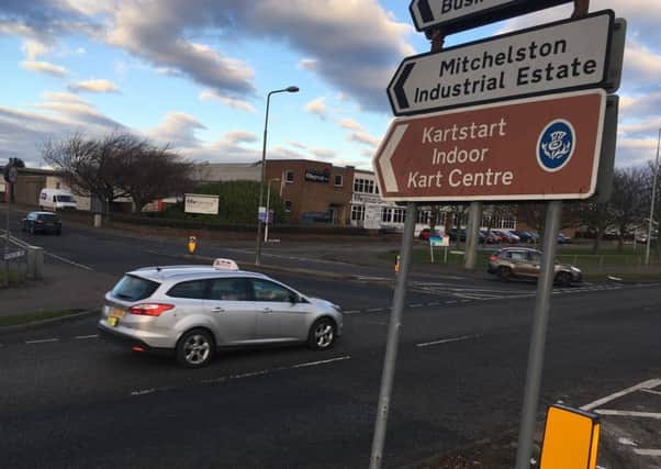Police to enforce no righ turn at notorious accident black spot in Kirkcaldy.