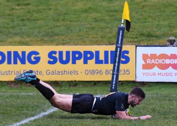 Currie's Matt Hooks touches down for a try. Pic: SNS/SRU/Gary Hutchison