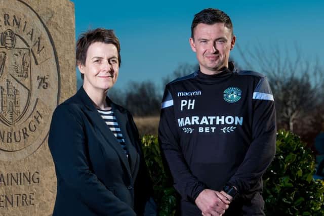Hibernian's new manager, Paul Heckingbottom, alongside chief executive Leeann Dempster. Pic: SNS/Ross Parker