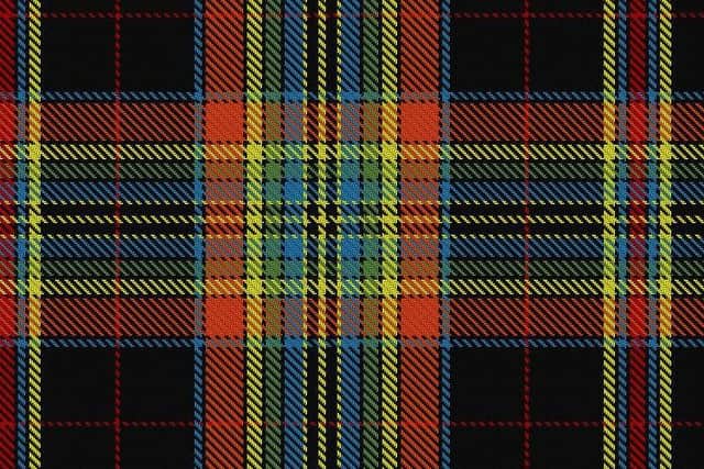 Popular food chain Nando's registered their tartan in January 2017 incorporating the corporate colours of the UK restaurant chain.
