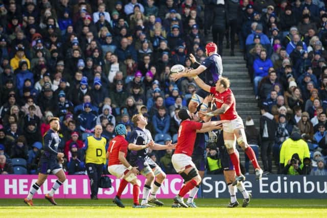 Quiet before the interval but did his part as Scotland put Wales under pressure in the final stages with some big carries. 7