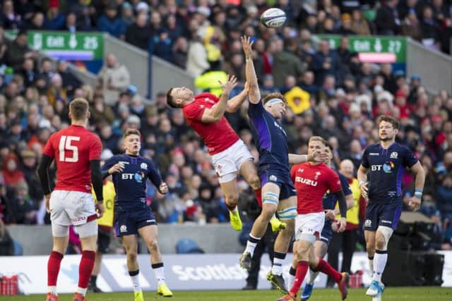 Another who has taken to the Test game with ease. Put in a power of work with his kick chase in particular a stand-out. 7