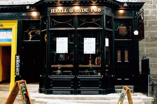 Now since closed down, a shot of the Hanover Street pub in the 1990s