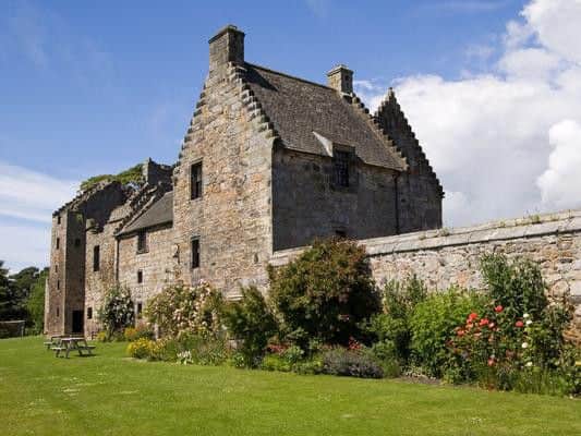 Doubling as Sainte Anne de Beaupre's Monastery in the series, this 12th-century castle is among one of the oldest standing masonry castles in Scotland and overlooks the Forth Estuary, making it the most romantic of spots.